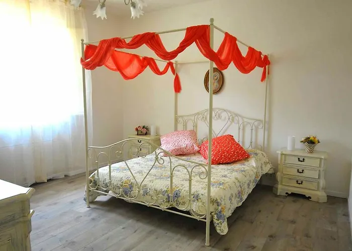 بيت للعطل La Casa Nel Bosco