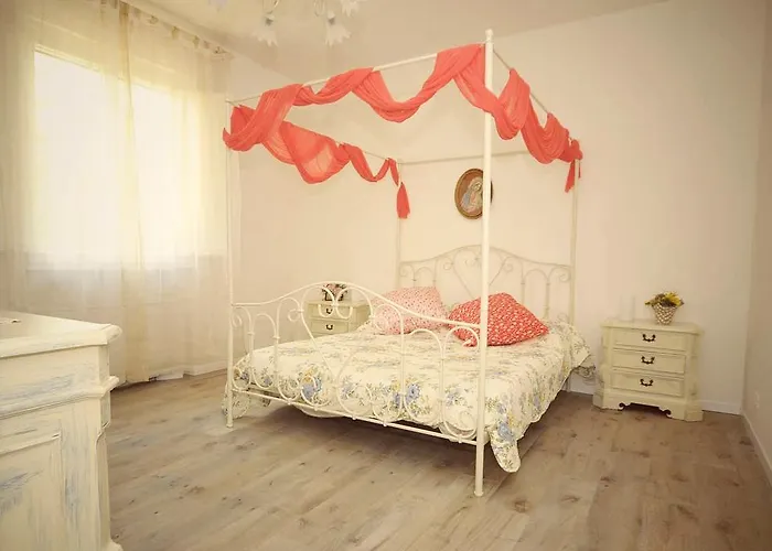 La Casa Nel Bosco بيت للعطل